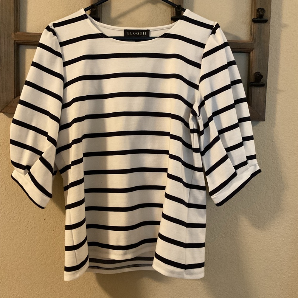 Eloquii white with navy blue stripes